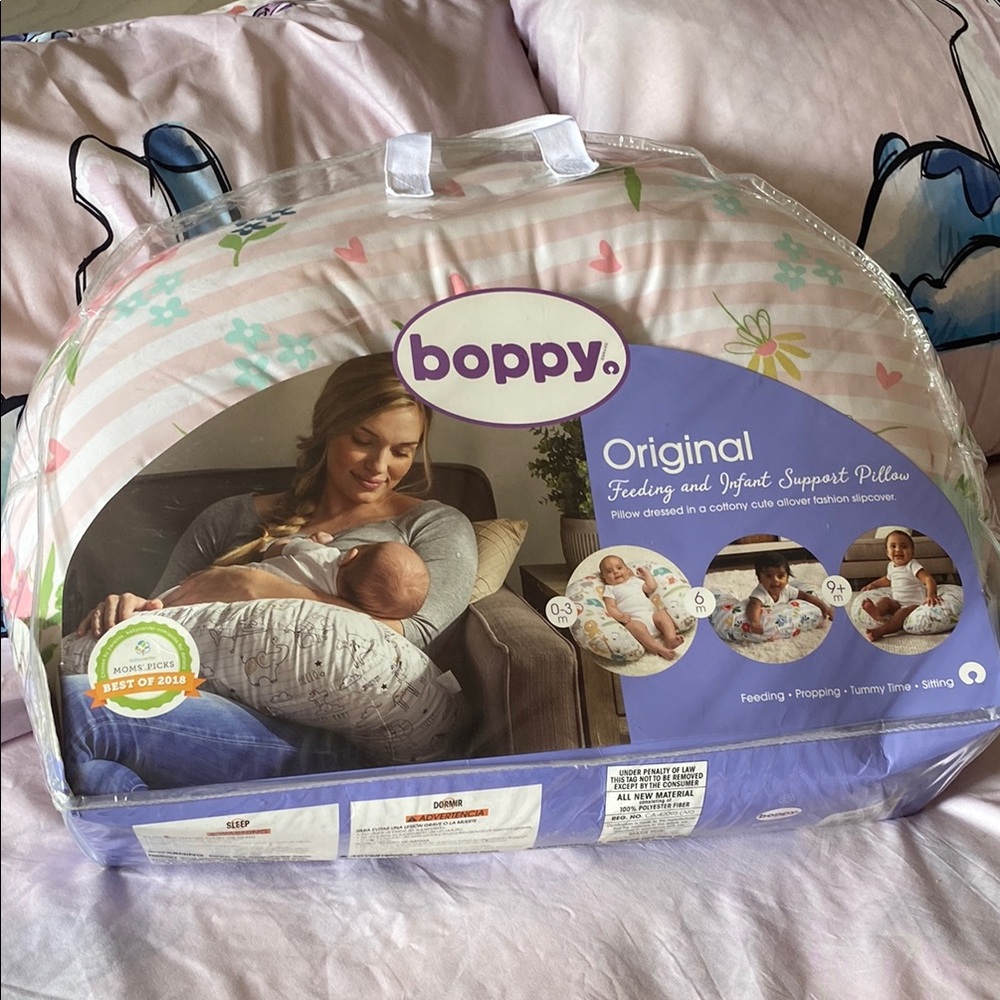 Boppy Original Feeding Pillow - Pink and White Floral